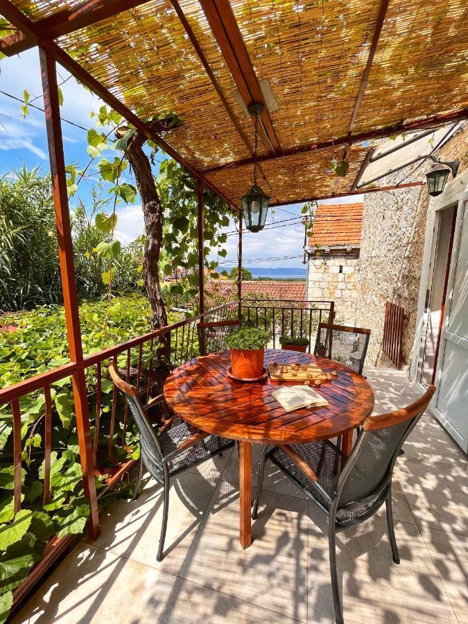 Holiday Home Skala With Hot Tub & Kala With Terrace Pitve 외부 사진
