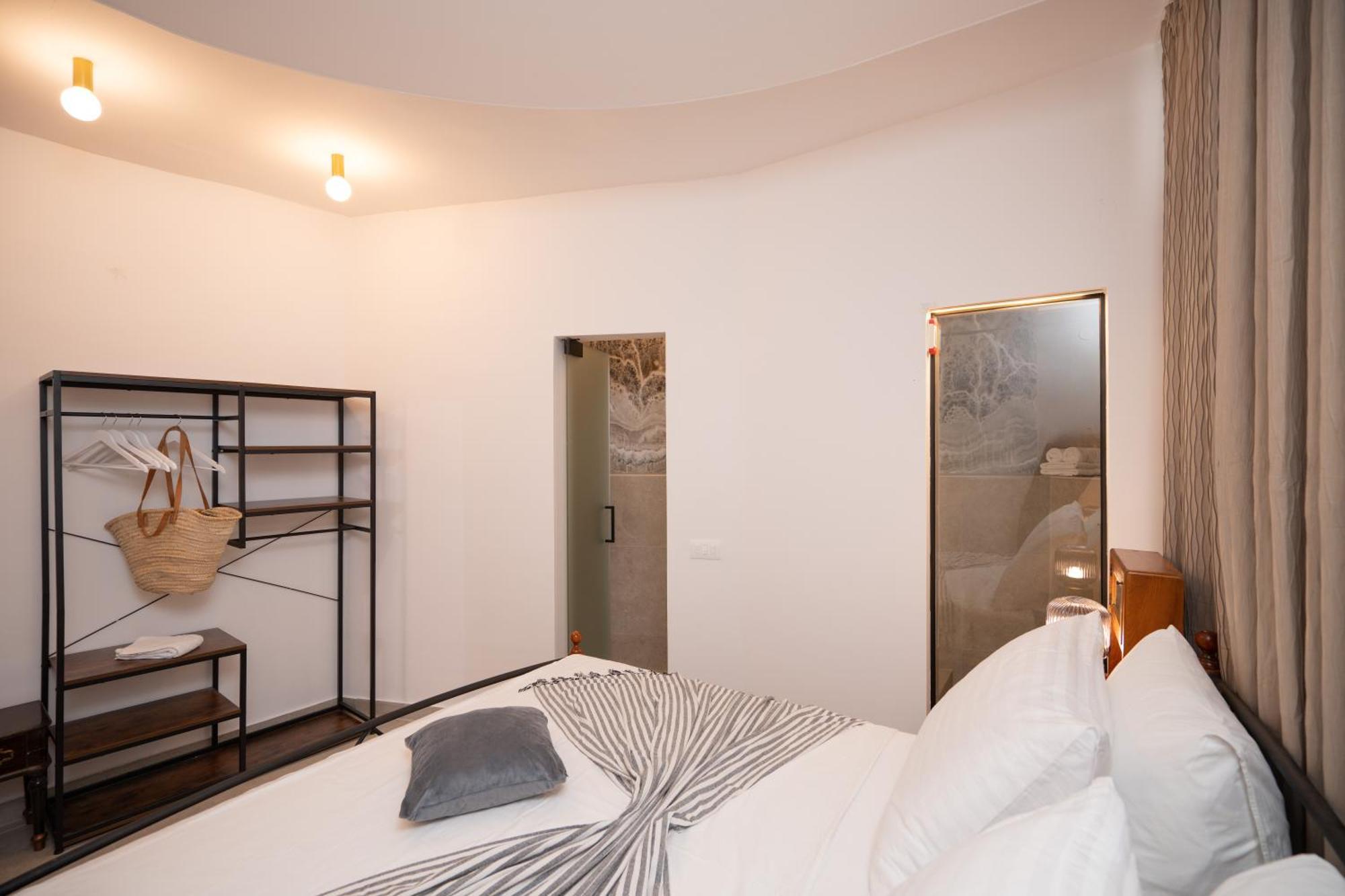 Holiday Home Skala With Hot Tub & Kala With Terrace Pitve 외부 사진